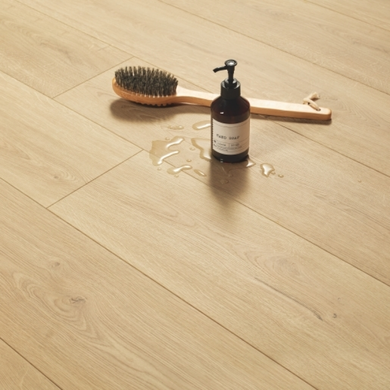 QuickStep Capture Brushed Oak Natural Laminate Flooring SIG4763